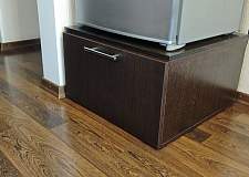 Тумба под холодильник-1 BMS